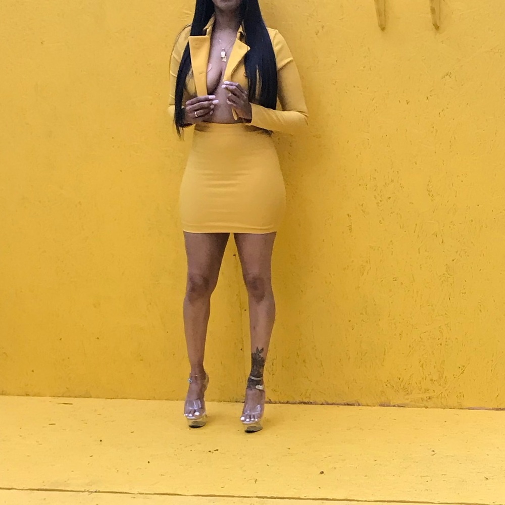 Yellow Double-Breasted Suit Set
